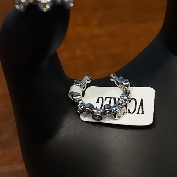 💎 3 /$20💎Charmed Aroma Adjustable Ear Cuffs - Picture 3 of 7